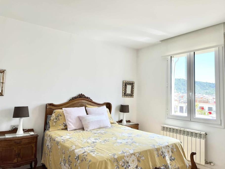 Moderno Y Amplio Apartamento En El Centro De Росес Екстер'єр фото